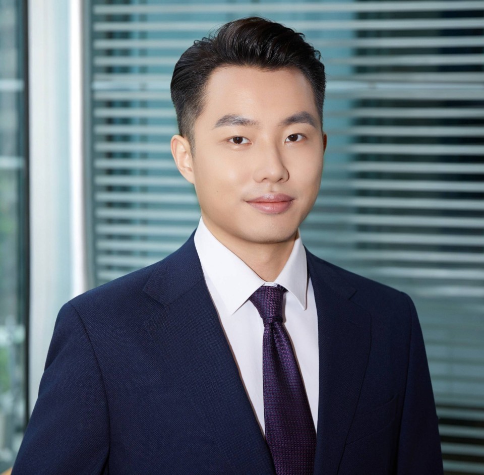 Michael Zhong